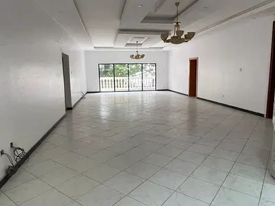 A Serviced 3 Bedroom Apartment with Gym, Pool and Children Playground