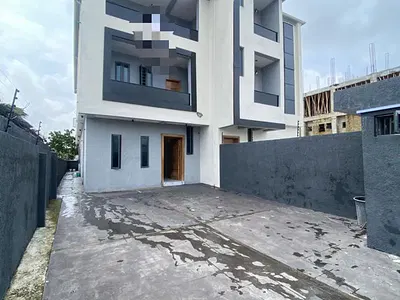 Luxury 4-Bedroom Semi-Detached Duplex with Excellent Facility