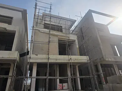 Luxury 5 Bedroom Smart Home on 3 Level
