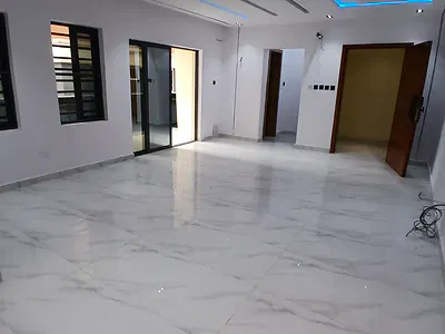 Newly Built 3 Bedroom En-Suite Flat with 1 Room BQ