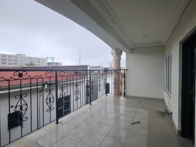 Massive Well Maintained 3 Bedroom Apartment with Room BQ on 3rd Floor