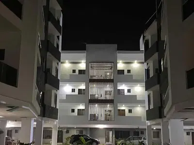Furnished 4 Bedroom Maissonate in a Serene Neighborhood