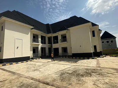 18 Units of 2 Bedrooms Flat