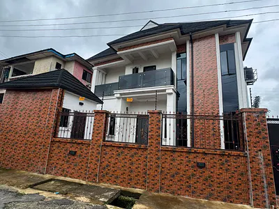 4 Bedroom Detached Duplex on Half Plot