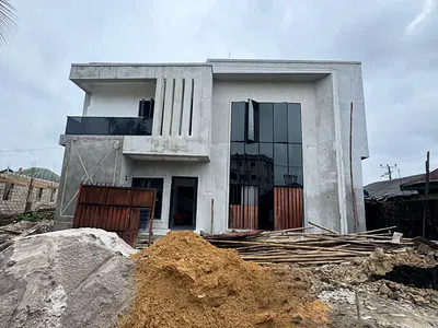 Newly Built 4 Bedroom Detached Duplex WT Cinema