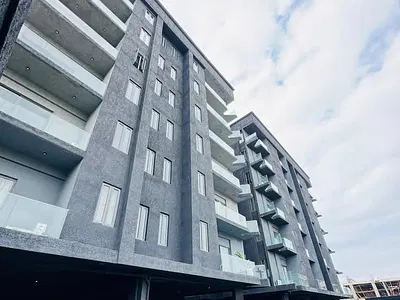 Luxury 2 Bedroom House with Swimming Pool