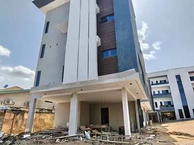Luxury 4 Bedroom Terrace Duplex with a BQ