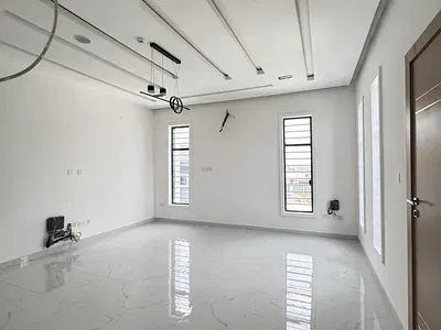 Newly Built 5 Bedroom Fully Detached Duplex with a Room BQ