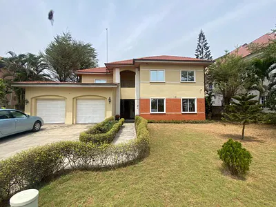 5 Bedroom Detached Duplex