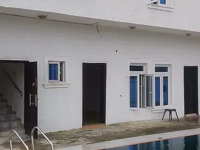 Luxury Massive 5 Bedroom Duplex with 2BQ Excellent Facility