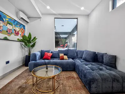 2 Bedroom Apartment