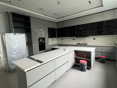 Contemporary 6 Bedroom Fully Detached Duplex