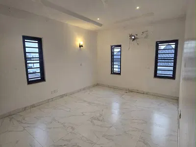 Premium 5 Bedroom Fully Detached Duplex on 2 Floors with BQ