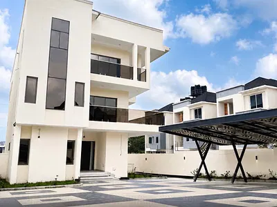 Brand New 5 Bedroom Luxury Residence with BQ