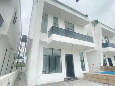 Luxury 4 Bedroom Detached Duplex with a BQ