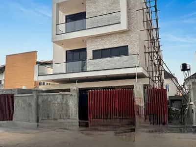 Nice 5 Bedroom Detached Duplex with a BQ and Home Office