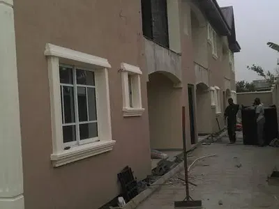 Block of 6 Units of 2 Bedroom Apartment