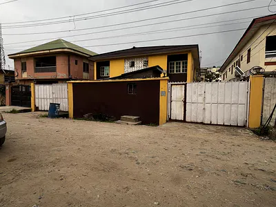 Block of 4 on a Full Plot of Land