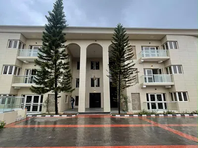 Prestigious Luxury 4 Bedroom Apartment