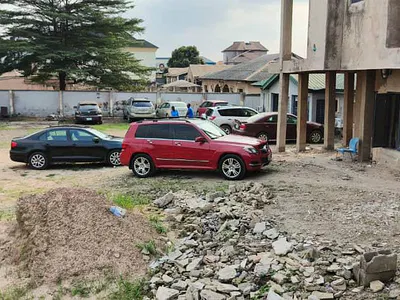Commercial 2 Storey Building on About 3 Plots