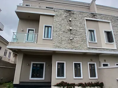 5-Bedroom Semi-Duplex — Lekki, Lagos