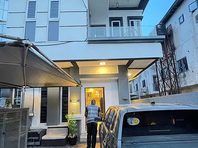 4 Bedroom Semi Detached + Inverter and BQ