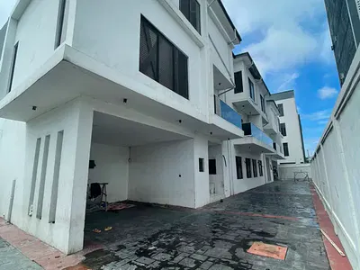 New Building Consist of 2 Units of 5 Bedroom with Cenima One Tenant