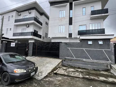 Furnished 2 Bedroom Apartment, Fully Serviced