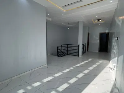 2 Bedroom Upstairs