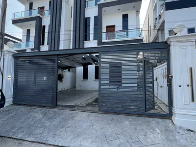 5 Bedroom Detached with BQ