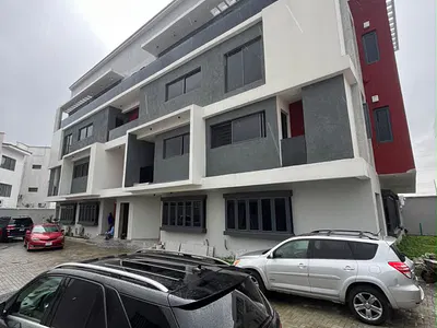Luxurious 4bedroom Terrace Duplex