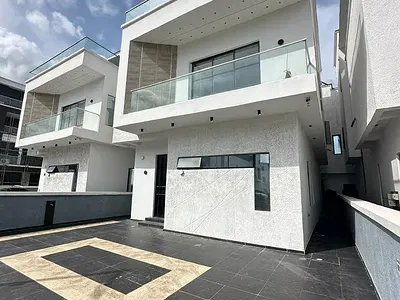 Newly Finished 5 Bedroom Fully Detached Duplex