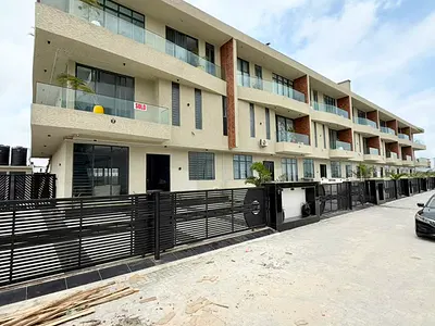 5 Bedroom Terrace Duplex with Private Compound & BQ
