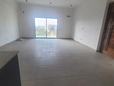 Exquisite 3 Bedroom Apartment with BQ
