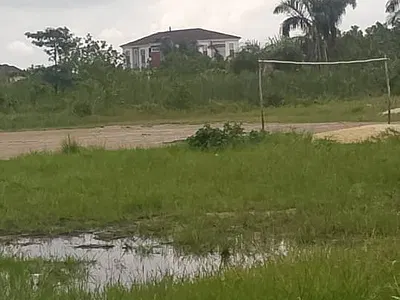 4 Plots of Land