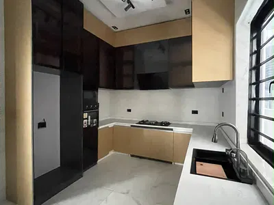 Luxury 5bedroom Fully Detached Duplex for