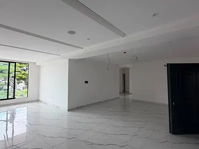 Luxurious 3 Bedroom Apartment with Boy's Quarter