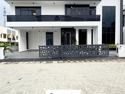 Fully Automated 5 Bedroom Detached Duplex with Swimming Pool & Cinema