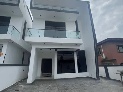 Brand New 5 Bedrooms Duplex with Swimming Pool
