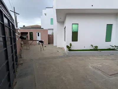 Brand New Luxurious Semi-Detached Duplex with a BQ