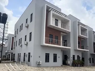 Brand New 4 Bedroom Duplex