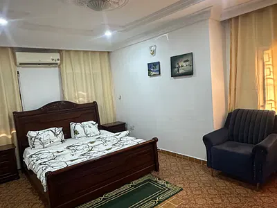 Single Room with Shared Kitchen and Living Room