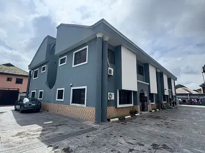 8 Units of 2 Bedroom Terrace Duplexes WT C of O on 2.5 Plots