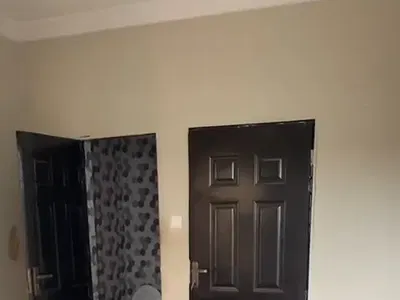 A Nice Room Self-Contained (Ask for Video)