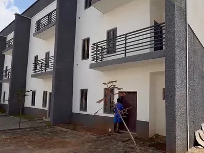 Luxury 4bedroom En-Suite with BQ