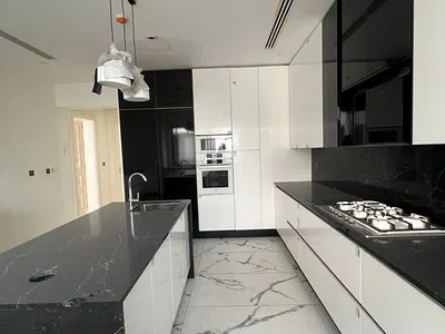 Luxury 6 Bedroom Detached Duplex