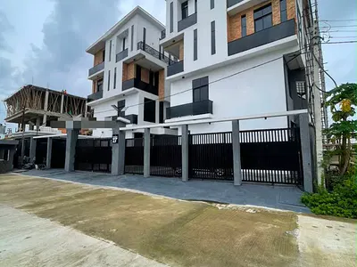 Luxury 2 Bedroom Apartment
