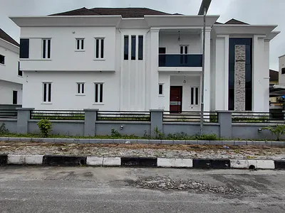 5 Bedroom Detached Duplex with BQ