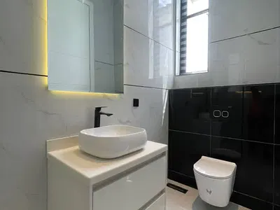 Luxury 5 Bedroom Fully Detached Duplex