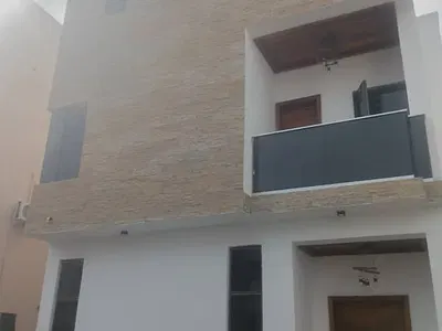 5 Bedroom Duplex with a Room BQ